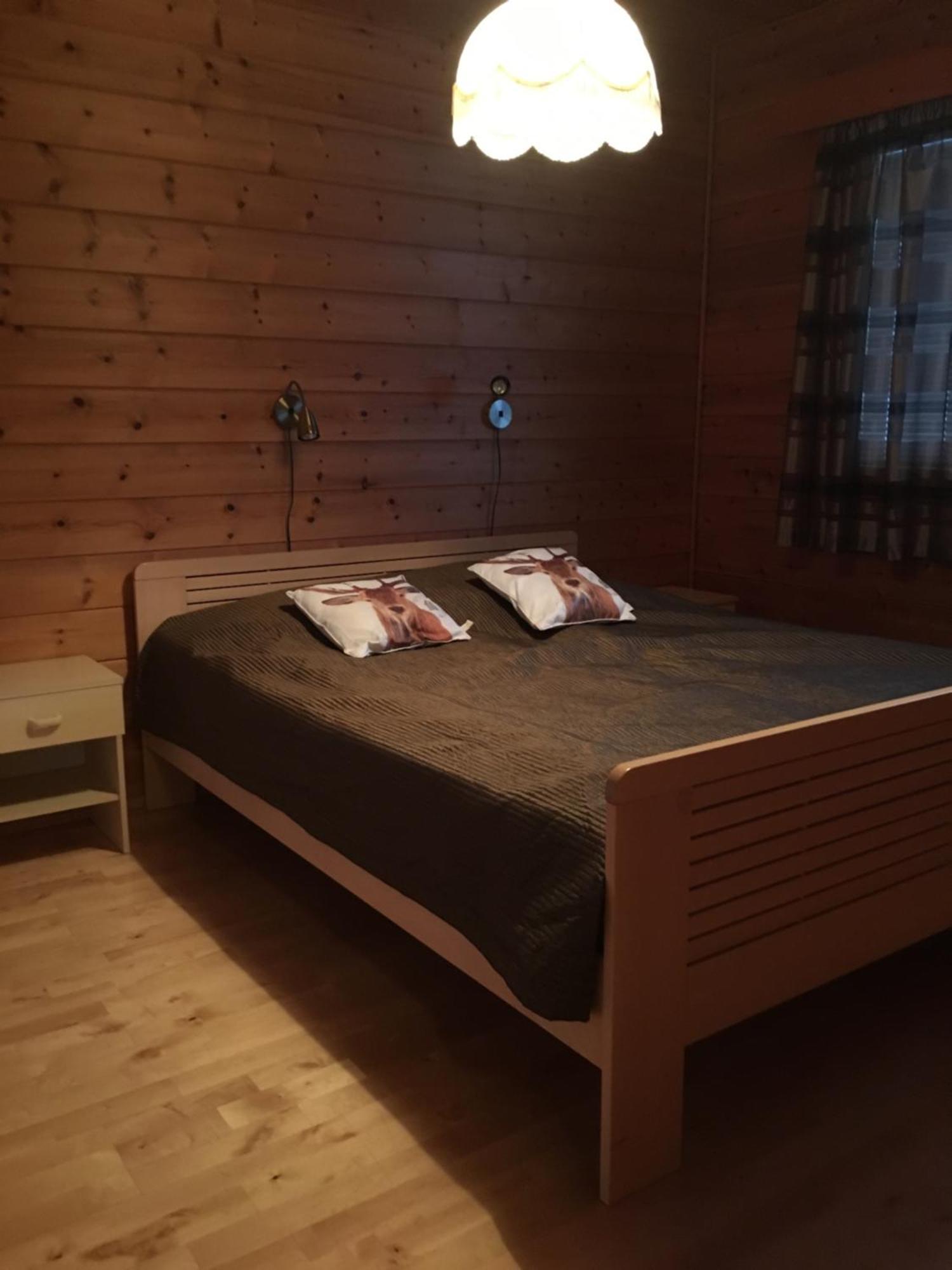 Paljakka Moekit Kotila Cameră foto
